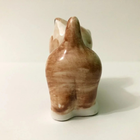 Vintage Lego Japan Set of 2 Cat Figurines 3.5 Inch Long Kitten Figures Flaw - Picture 6 of 16